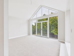 Master Bedroom- click for photo gallery